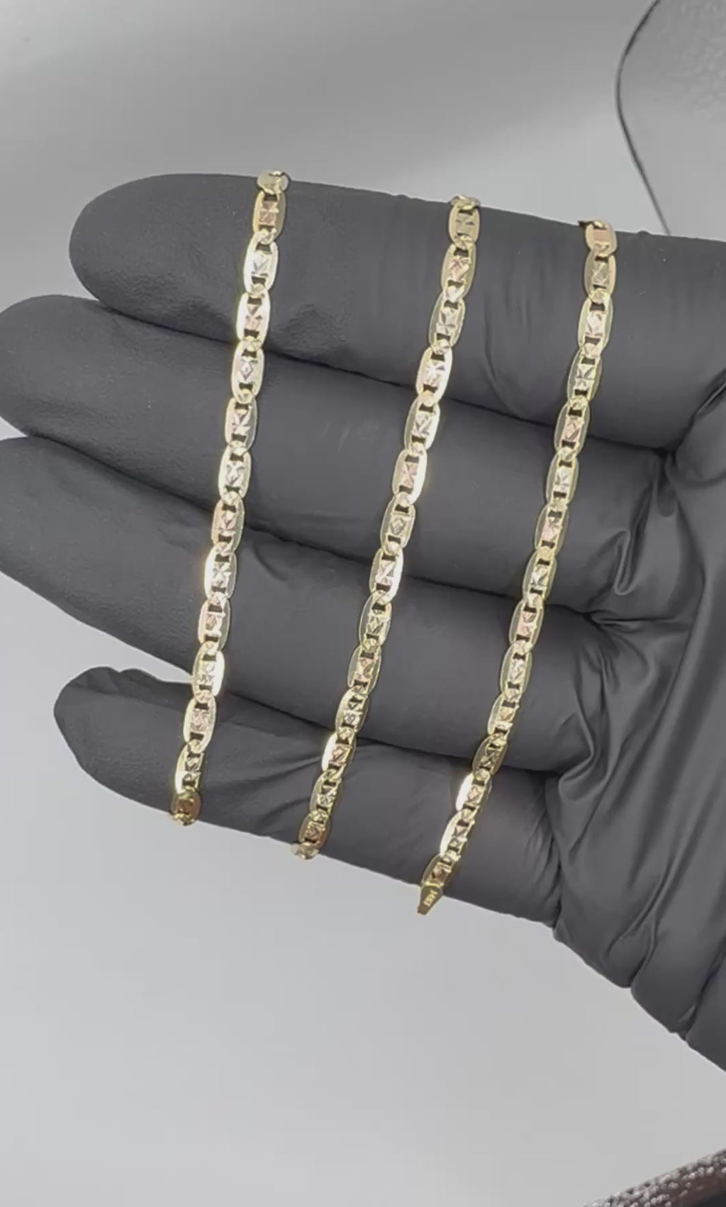 14k Gold Valentino necklace 20in 3mm