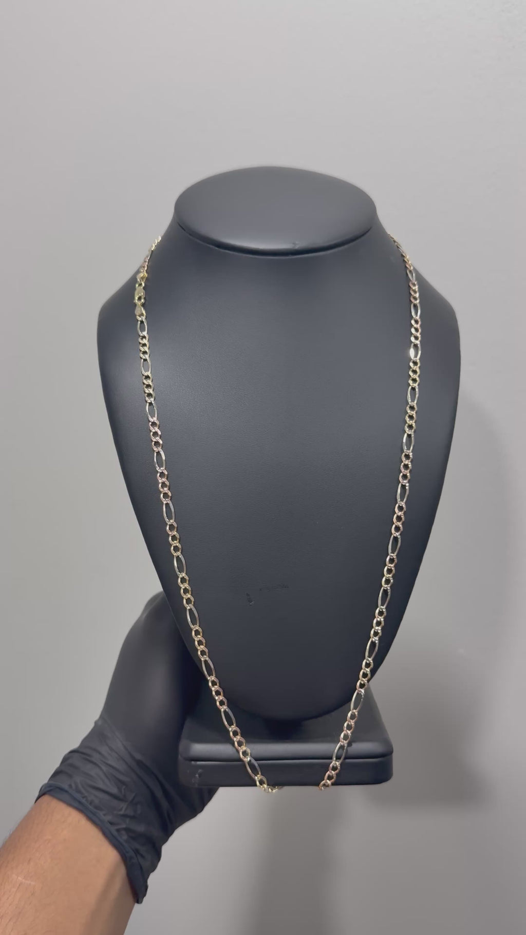 14k Solid Gold Tri-color Figaro chain 4mm 26 in