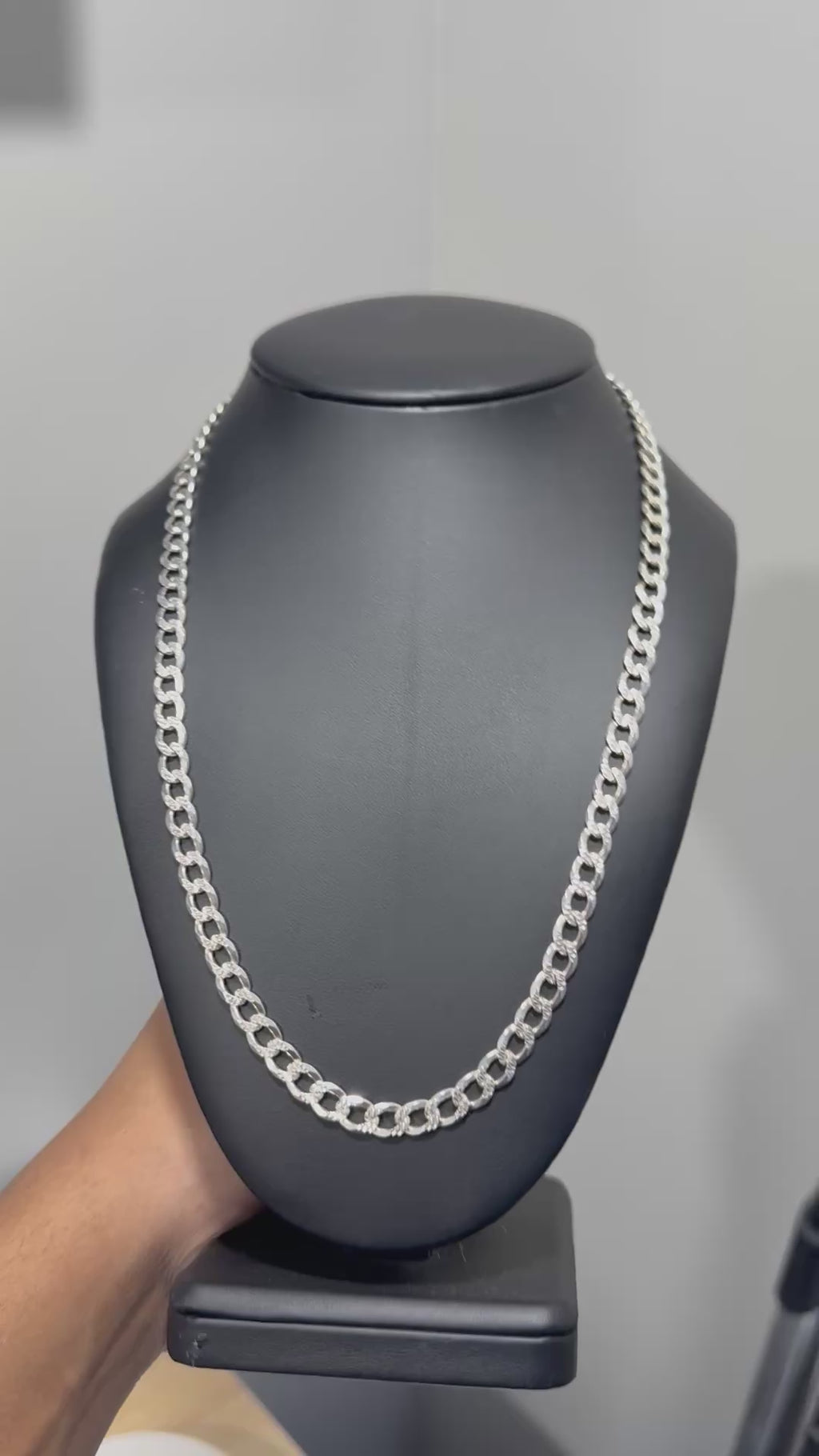 Silver 925 Cuban Chain 6.8mm 24in